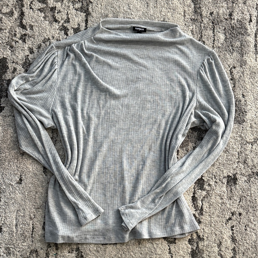 Express Gray Ribbed Long Sleeve Blouse